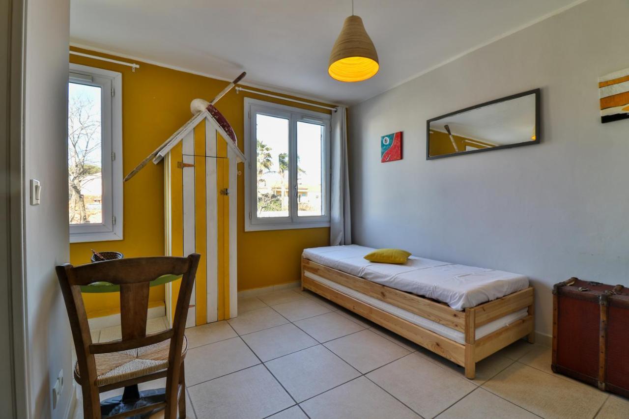 Hotel La Bastide Hyeres Bagian luar foto