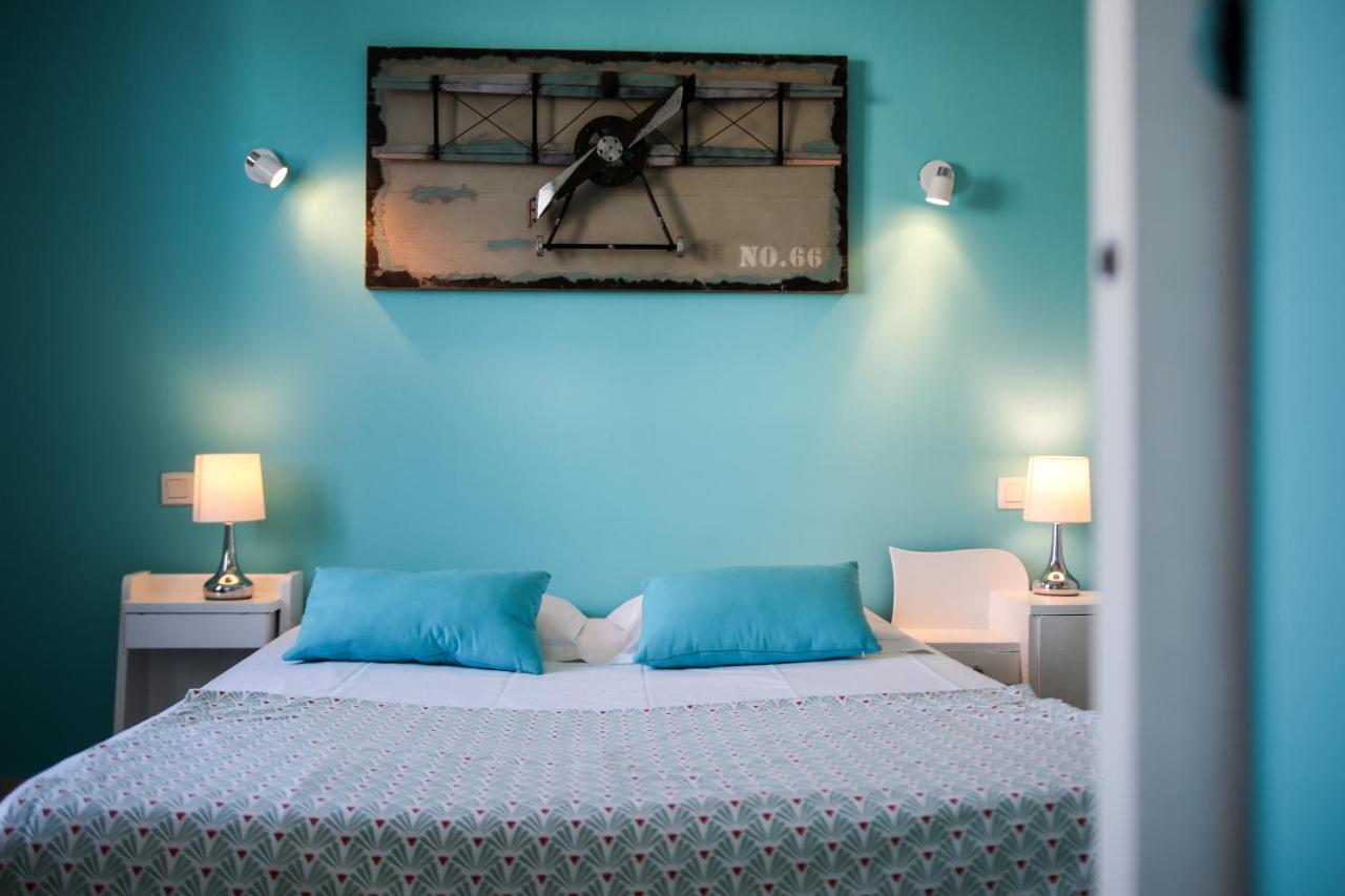 Hotel La Bastide Hyeres Bagian luar foto