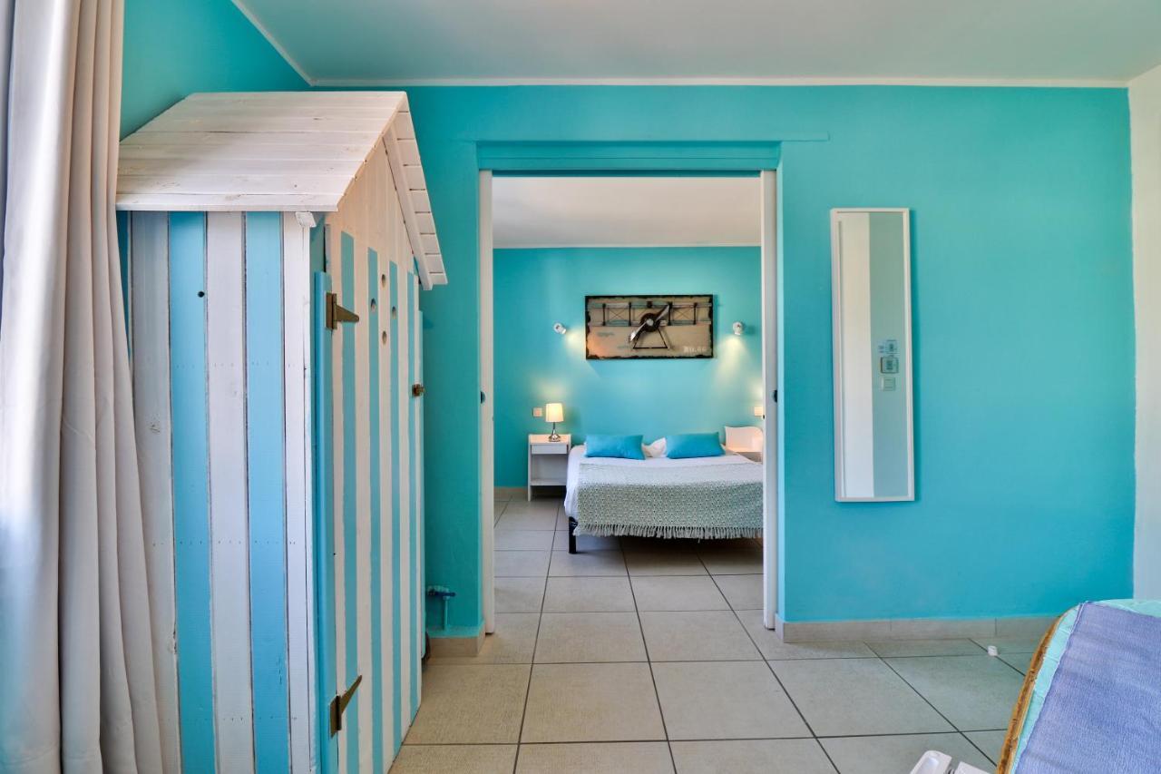 Hotel La Bastide Hyeres Bagian luar foto
