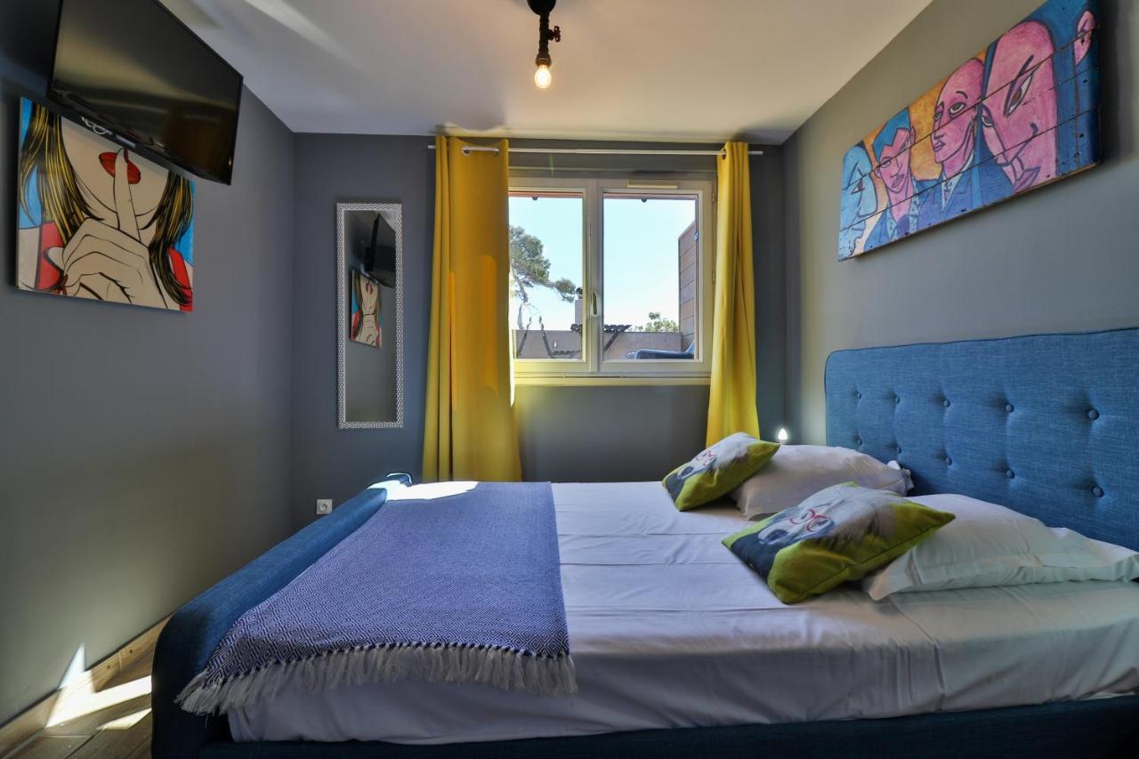 Hotel La Bastide Hyeres Bagian luar foto