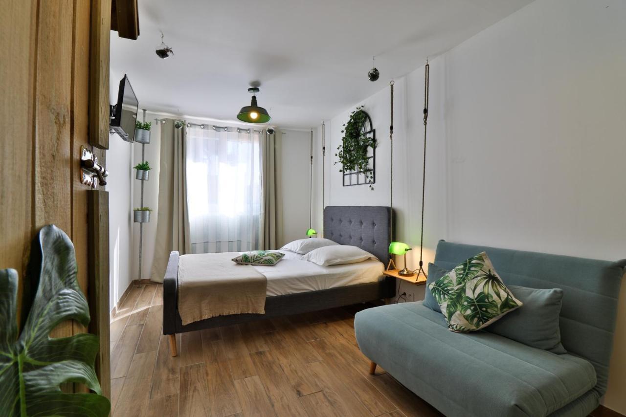 Hotel La Bastide Hyeres Bagian luar foto